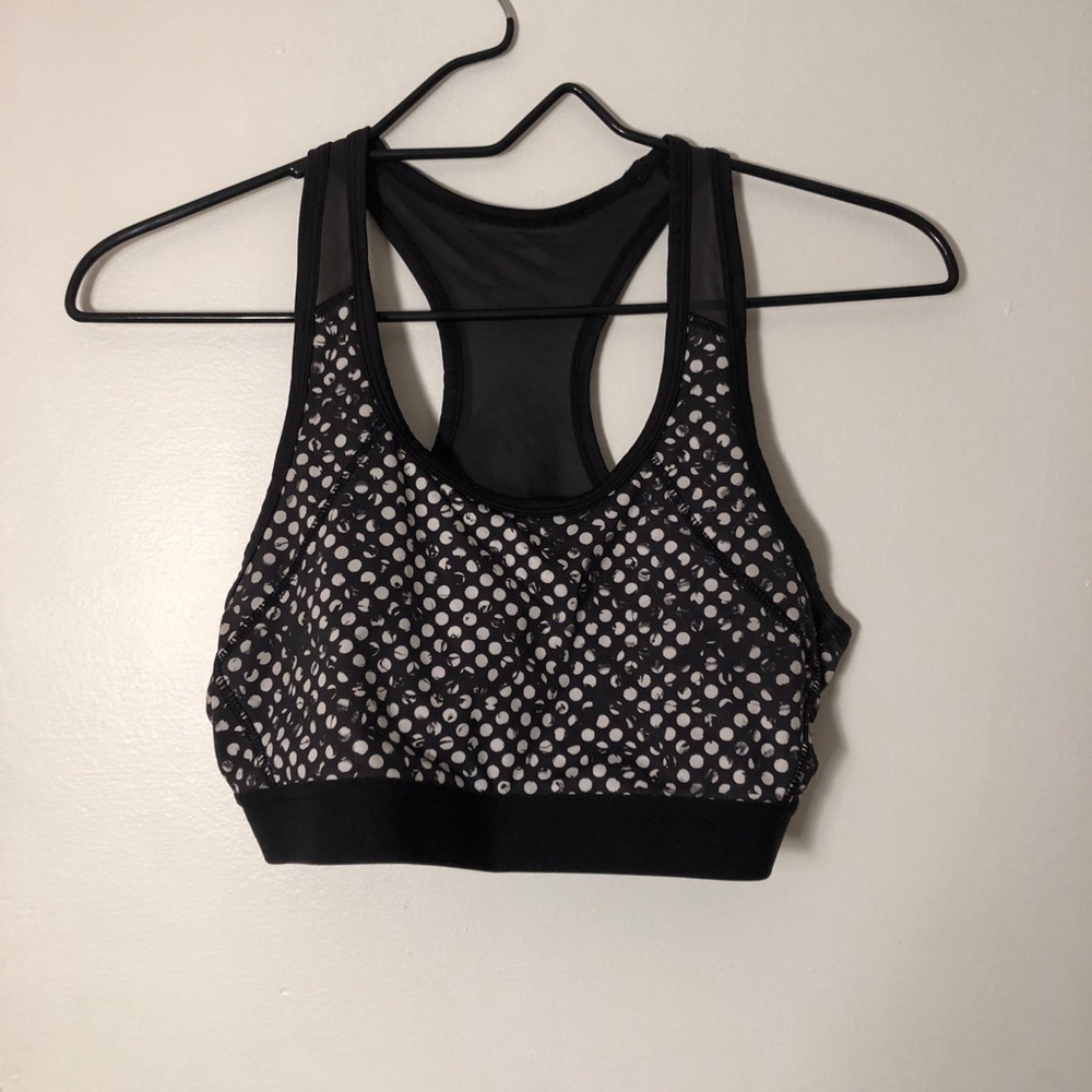 Sports bra
